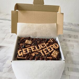 brownie custom post nl cake gefeliciteerd order drachten bake bakker