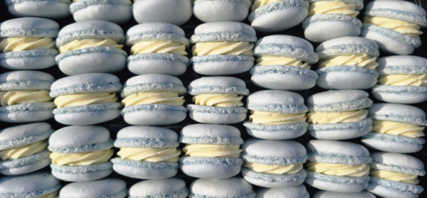 patisserie taart bestellen mouse bruiloft taart verjaardag gebak macarons macaroons mickey mouse bonbons cookies drachten landgoed lauswolt friesland